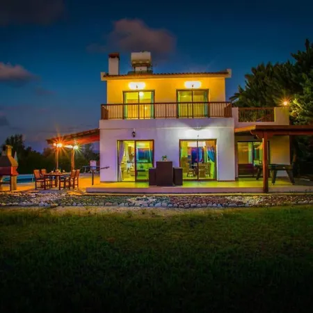 Blue Bay Nicole Villa