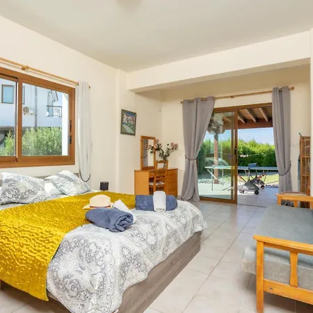 Blue Bay Nicole Villa