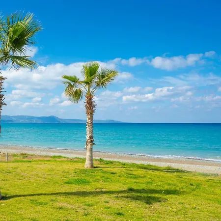 Blue Bay Nicole Vilă Mavroli