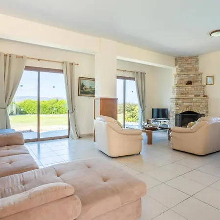 Blue Bay Nicole * Mavroli