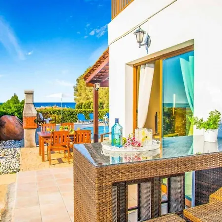 Blue Bay Nicole Villa