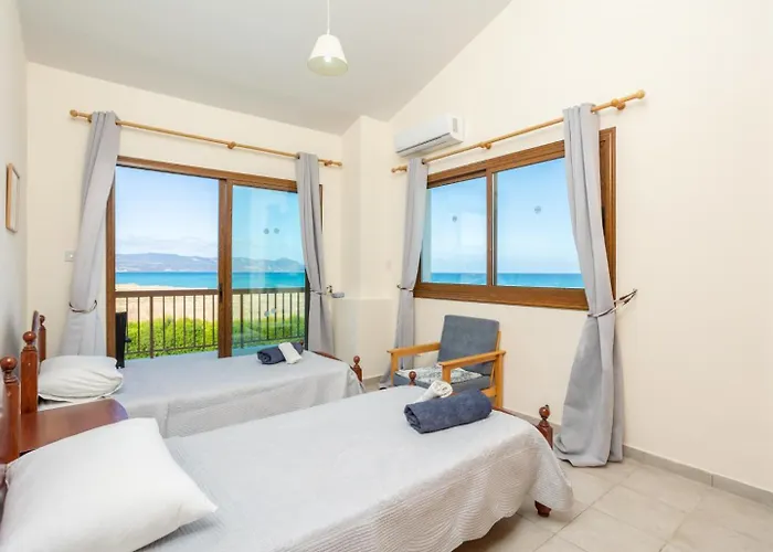 Vila Blue Bay Nicole Mavroli