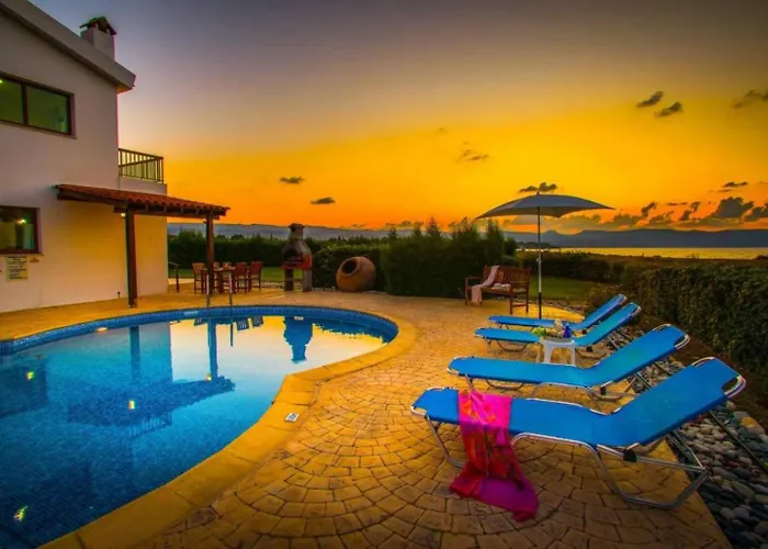 Blue Bay Nicole Vila *